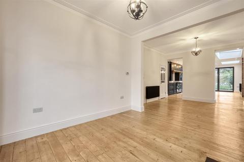 4 bedroom house for sale, Sunnyside Road, London E10