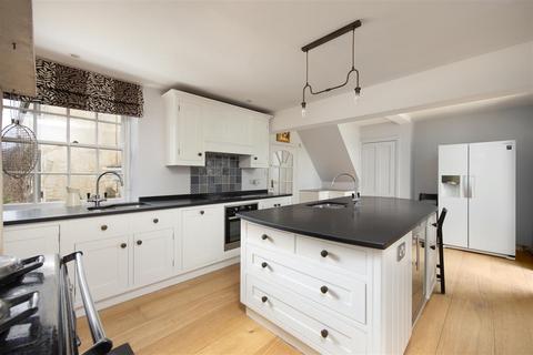 Maxcroft House Maxcroft Lane, Hilperton Marsh, Trowbridge, BA14 7PY