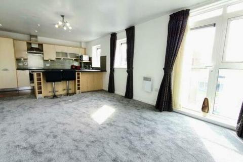 2 bedroom flat to rent, Union Road, Solihull, West Midlands, B91