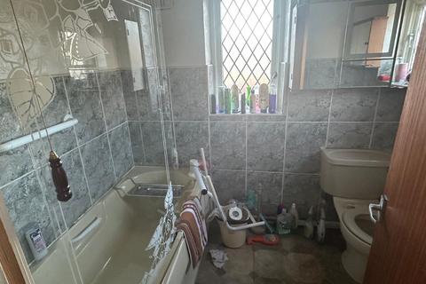 14 Haynes Gardens, Thorne, Doncaster, DN8 5HW