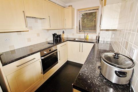 1 bedroom apartment to rent, Braithwaite Avenue, Romford, RM7