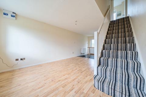 63 Barrington Close, Witney, OX28 5FJ