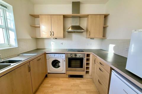 2 bedroom flat to rent, Lordswood Road, Harborne, Birmingham, B17