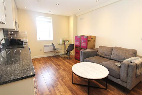 1 bedroom flat to rent, Brunswick Court, Leeds