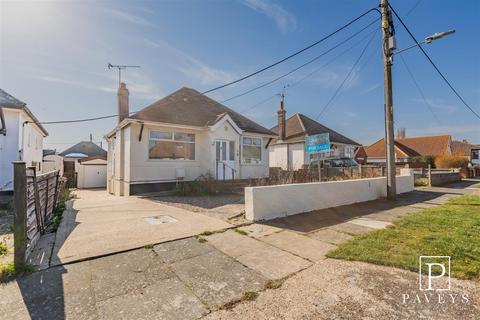 4 Florence Road, Walton On The Naze, CO14 8HP