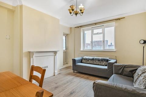 3 bedroom apartment to rent, Neckinger Estate London SE16