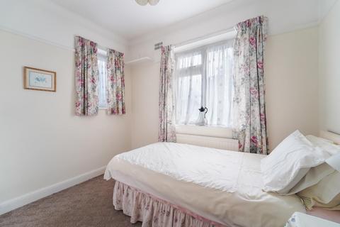 45 Forest Side, Worcester Park, KT4 7PA