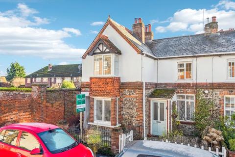 2 bedroom house for sale, Station Road, Marlow SL7