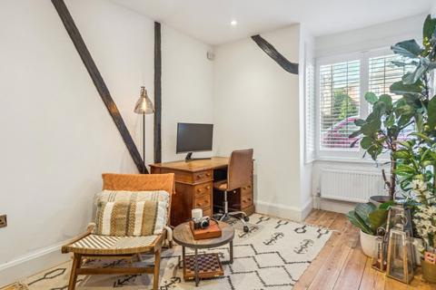 71 Station Road, Marlow, SL7 1NW