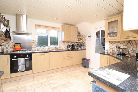 3 bedroom semi-detached house for sale, Princess Anne Road, Worksop S81