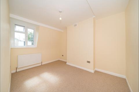 2 bedroom flat to rent, Arlingford Road, London SW2