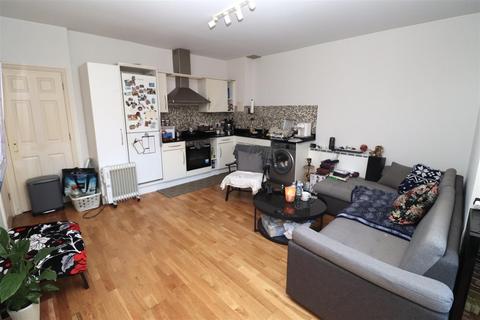 2 bedroom terraced house for sale, Monterey Close, London, NW7