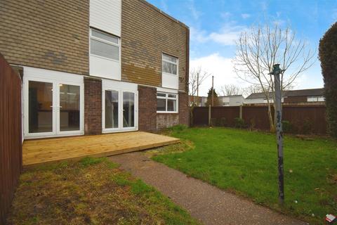 2 bedroom end of terrace house for sale, Stroud Crescent East, Bransholme, Hull