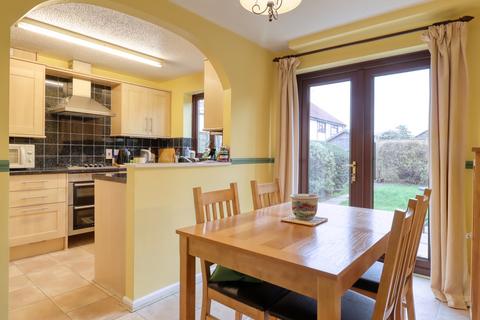 3 bedroom link detached house for sale, Covingham, Swindon