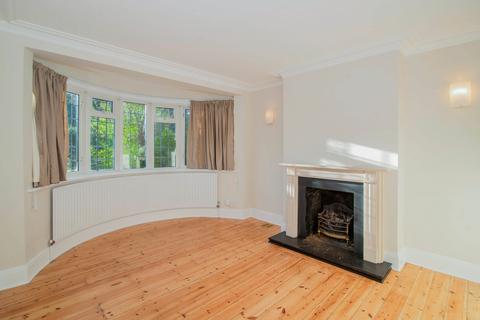 4 bedroom semi-detached house to rent, Lauderdale Drive, Richmond, TW10