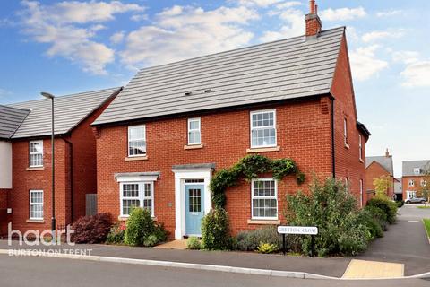 4 bedroom detached house for sale, Gretton Close, Drakelow