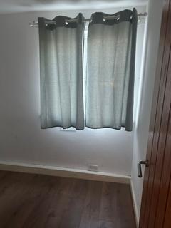 2 bedroom flat to rent, Sutton SM3