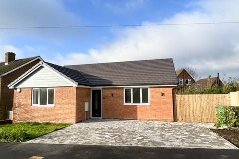 2 bedroom detached bungalow for sale, Ghyllside Avenue, Hastings, TN34