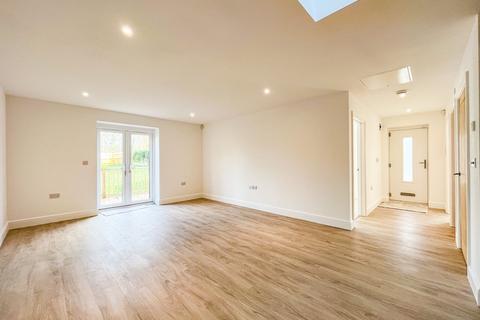 undefined, Ghyllside Avenue, Hastings, TN34
