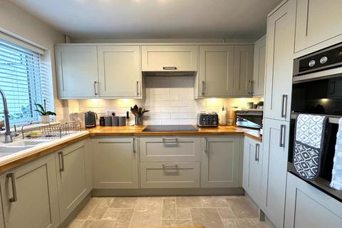 5 Crane Walk, Northampton, NN3 8YE