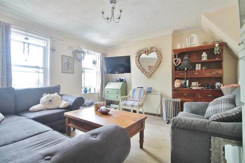 1b Church Path, Northfleet, Gravesend, DA11 9ET