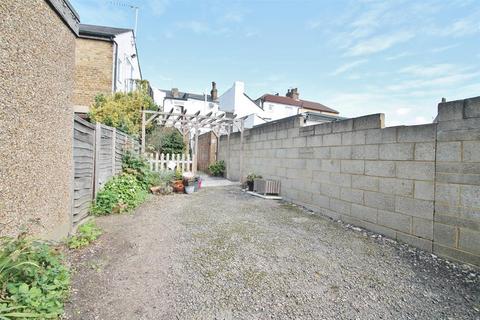 1b Church Path, Northfleet, Gravesend, DA11 9ET