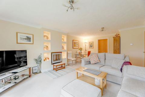 2 bedroom flat for sale, Dorchester Road, Dorchester Court Dorchester Road, B91