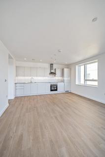 2 bedroom apartment to rent, Tide Street Barking IG11