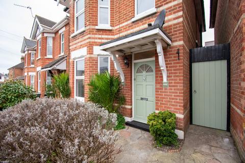 2 bedroom detached house for sale, Benmore Road, Winton, Bournemouth, Dorset