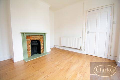 2 bedroom house for sale, Benmore Road, Winton, Bournemouth, Dorset