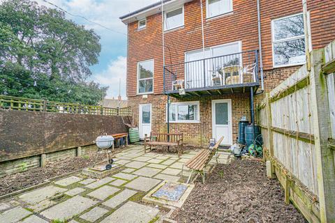 4 bedroom end of terrace house for sale, De Cham Road, St. Leonards-On-Sea