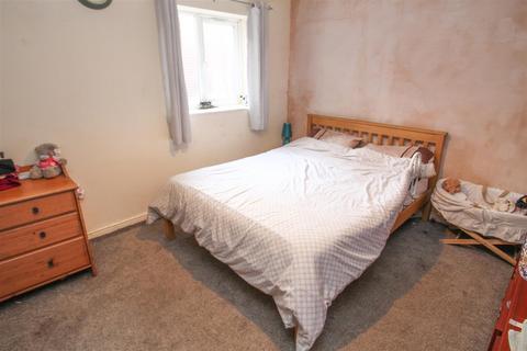 1 bedroom flat for sale, Brian Avenue, Skegness