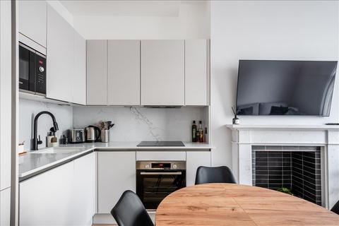 2 bedroom apartment for sale, Packington Street, Angel, N1