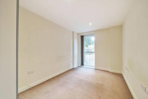 2 bedroom flat for sale, Dukes Court, Stanmore, HA7