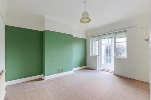 4 bedroom house for sale, Aylward Road, London SW20