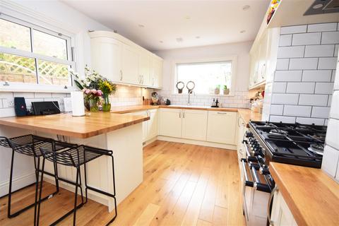 5 bedroom terraced house to rent, Dancer Road, Richmond