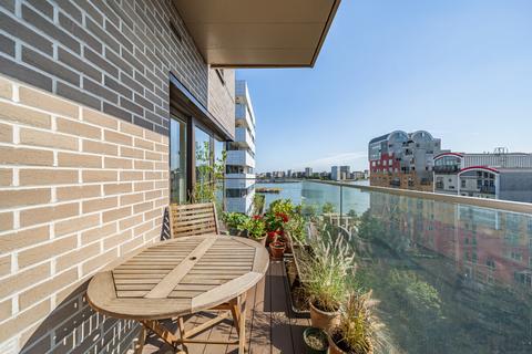 3 bedroom flat for sale, The Norton, 22 John Harrison Way, Lower Riverside, Greenwich Peninsula, SE10