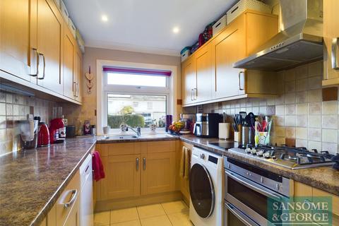 4 bedroom semi-detached house for sale, Buckfast Close, Basingstoke, Hampshire, RG24