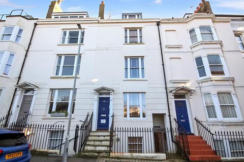 2 bedroom maisonette to rent, Dorset Gardens, Brighton