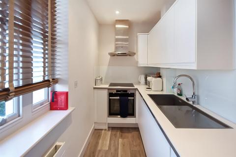 2 bedroom maisonette to rent, Dorset Gardens, Brighton