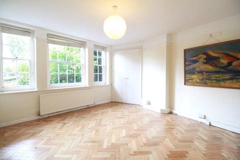 Studio to rent, North Hill Court, North Hill, Highgate, London, N6