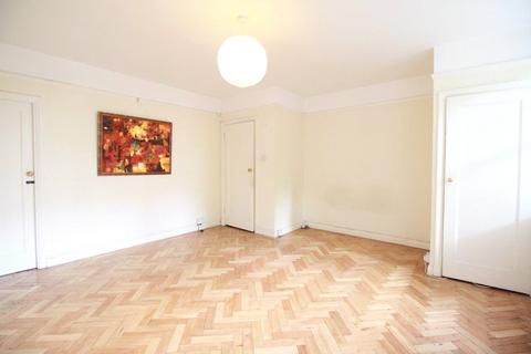 Studio to rent, North Hill Court, North Hill, Highgate, London, N6