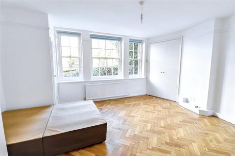 Studio to rent, North Hill Court, Highgate, London, N6