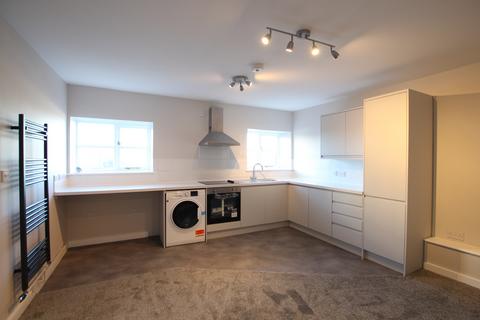 2 bedroom flat to rent, Brewery Road, Hoddesdon EN11