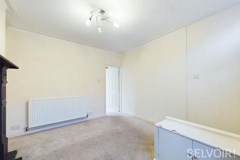 2 bedroom terraced house to rent, Strathcona Road, Liverpool L15