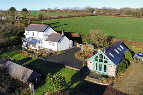 4 bedroom property with land for sale, Llanycefn, Clynderwen