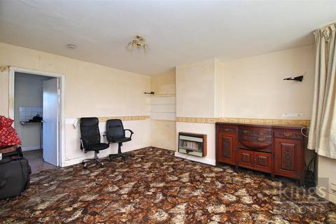 2 bedroom end of terrace house for sale, Lambs Terrace, Edmonton, N9