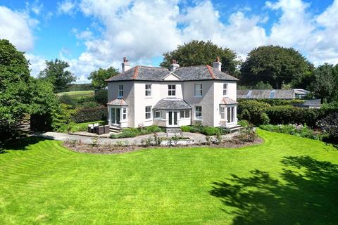 4 bedroom house for sale, Woodleigh, Kingsbridge, Devon, TQ7