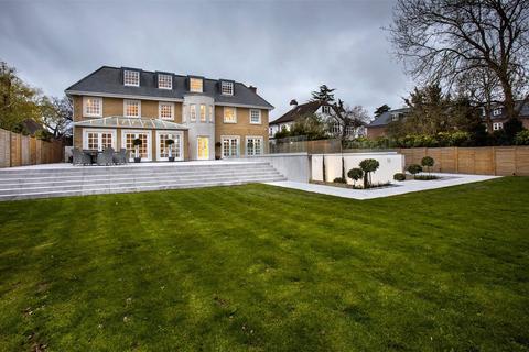 undefined, Camlet Way, Hadley Wood, Hertfordshire, EN4
