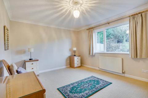 2 bedroom semi-detached bungalow to rent, Heaning Lane, Windermere. LA23 1JP